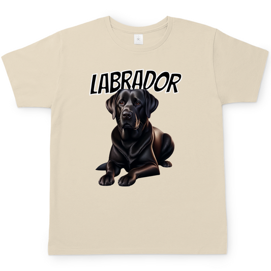 T-Shirt liegender Labrador