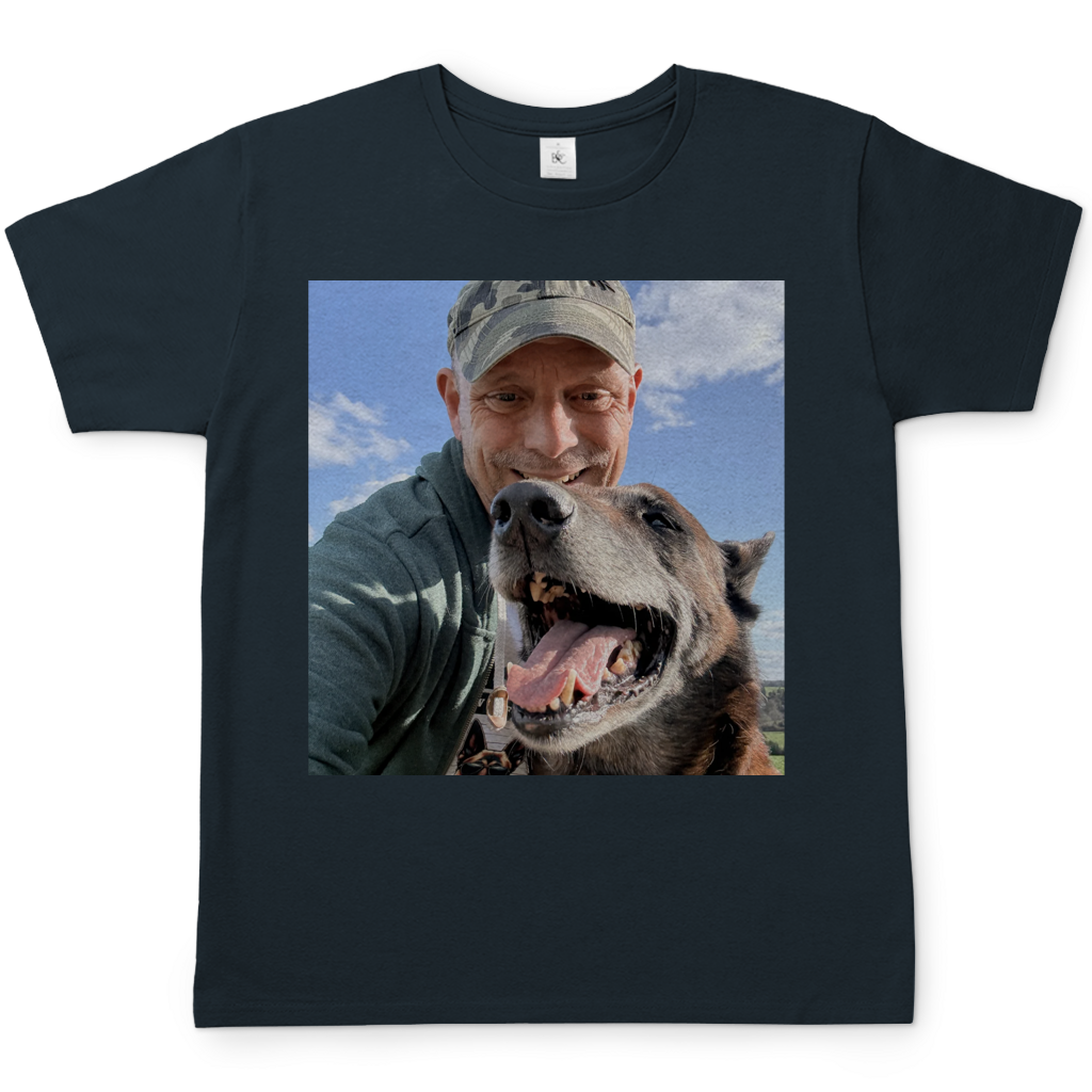 Foto von Deinem Hund auf einem T-Shirt