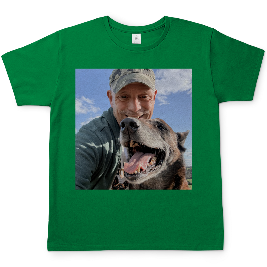 Foto von Deinem Hund auf einem T-Shirt