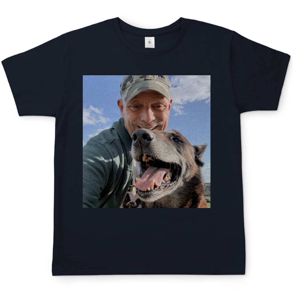 Foto von Deinem Hund auf einem T-Shirt