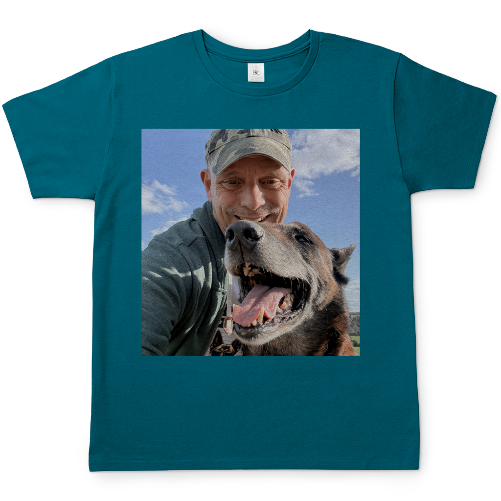 Foto von Deinem Hund auf einem T-Shirt
