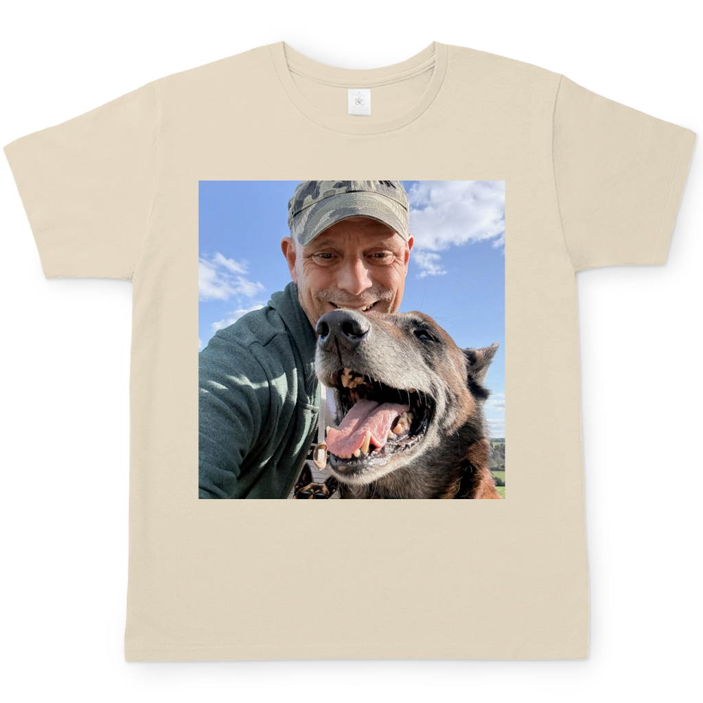 Foto von Deinem Hund auf einem T-Shirt